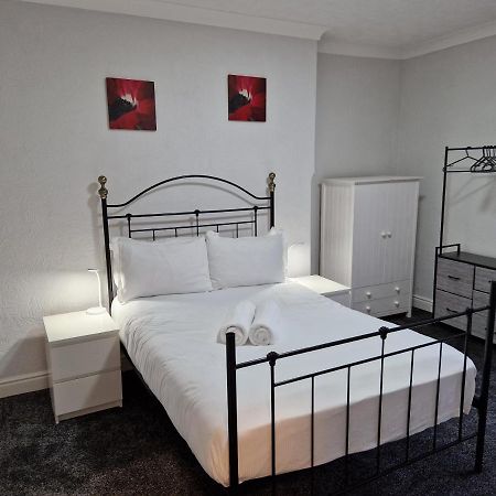 Birtley  Birtley'S Diamond 3 Bed Apt, Sleeps 6 Guests מראה חיצוני תמונה