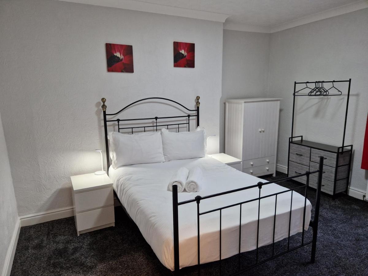 Birtley  Birtley'S Diamond 3 Bed Apt, Sleeps 6 Guests מראה חיצוני תמונה