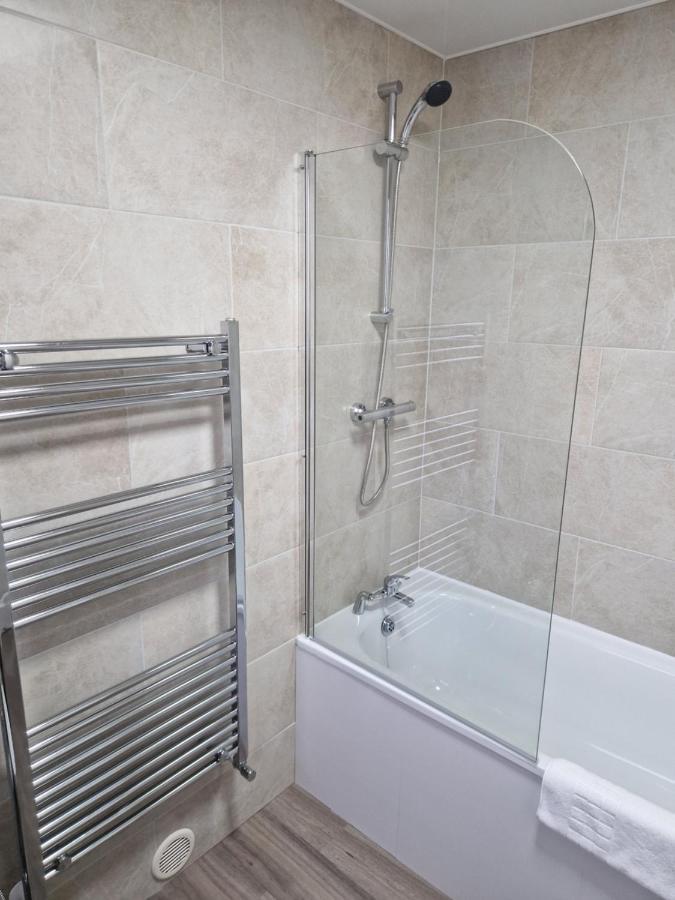 Birtley  Birtley'S Diamond 3 Bed Apt, Sleeps 6 Guests מראה חיצוני תמונה