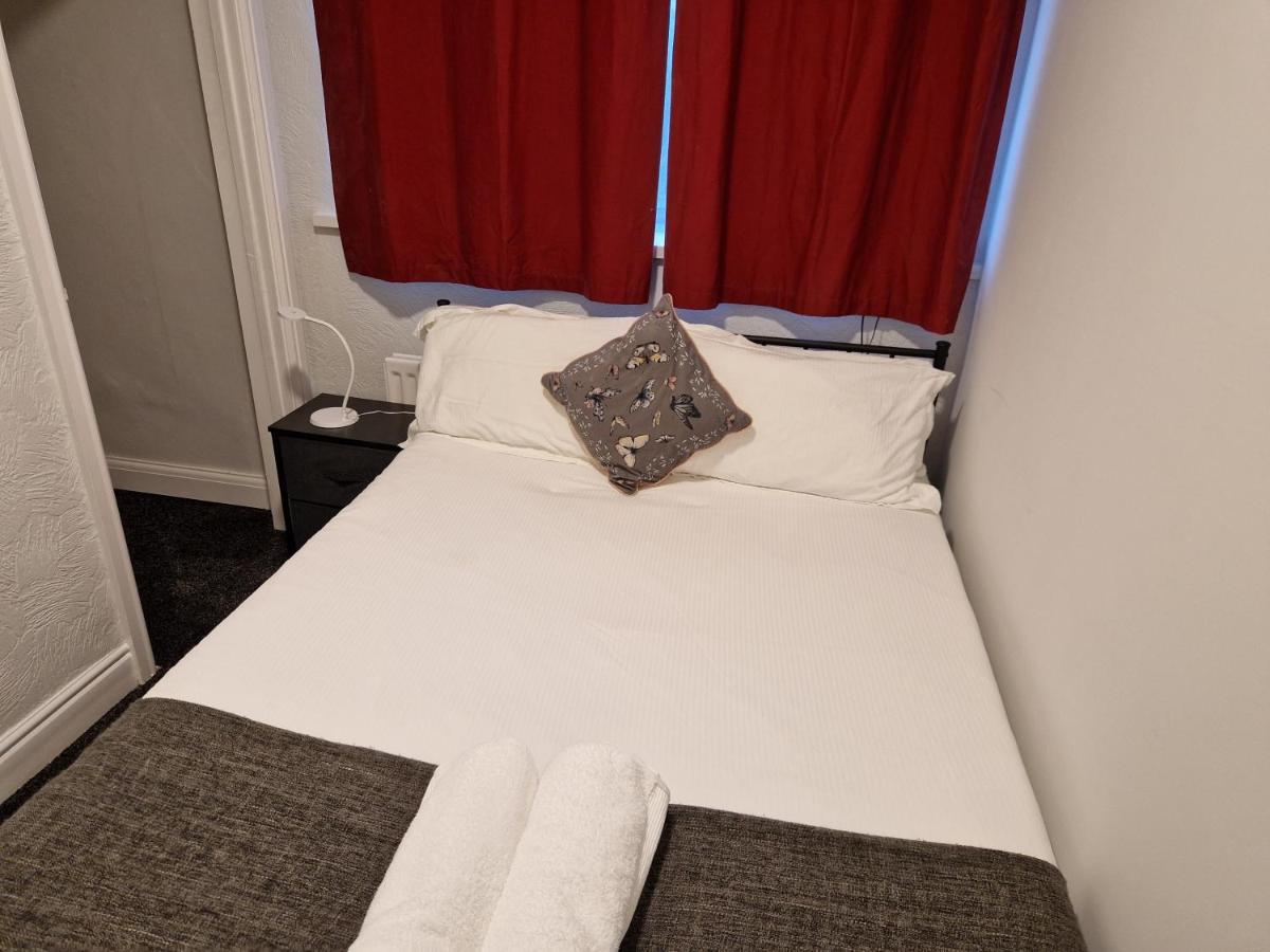 Birtley  Birtley'S Diamond 3 Bed Apt, Sleeps 6 Guests מראה חיצוני תמונה
