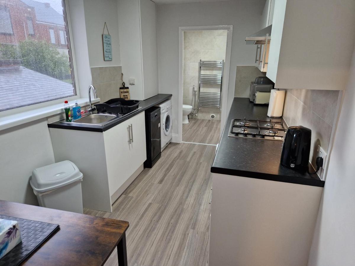 Birtley  Birtley'S Diamond 3 Bed Apt, Sleeps 6 Guests מראה חיצוני תמונה